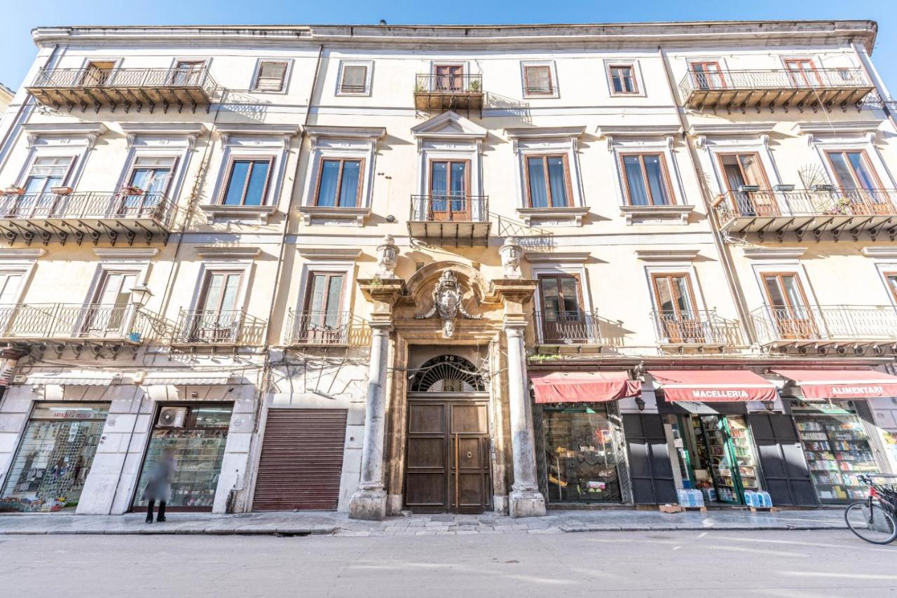 Le Radici Casa Vacanze Palermo Luaran gambar